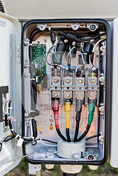 Opened voltage inverter at the back side of solar panel