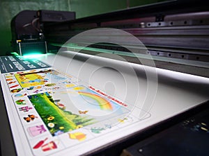 Operation of a large-format printer