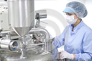 Operator Of A Sterile Machine photo