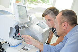Ophtalmologist with patient photo