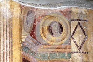 Oplontis Villa of Poppea -  Atrium, imagines clipeatae faces within circular elements