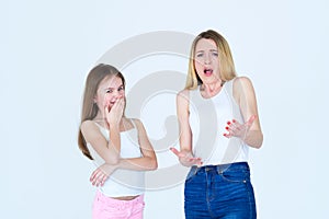 Opposite reaction mom child generation difference