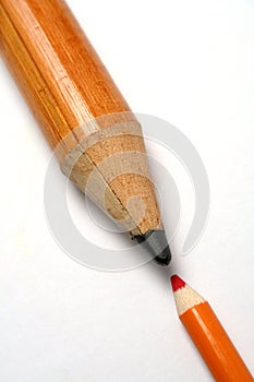 Opposition of a small and greater pencil