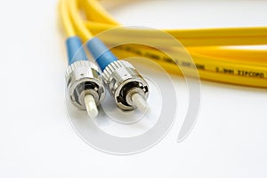 Optical connectors