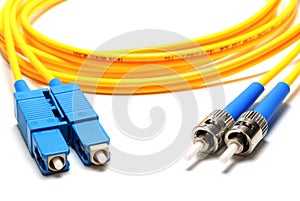 Optical connectors