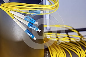 Optical fibre plugs