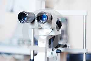 Optical medical equipment for eye examination