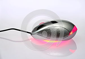 Optical mouse and reflection