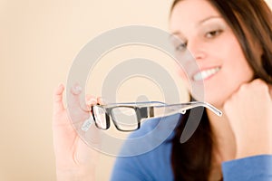 Optician client choose prescription glasses