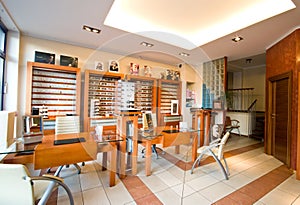 Optician salon