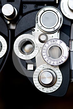 Optometrist diopter.