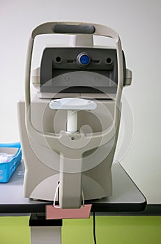 Optometry machine, Phoropter for corneal topography, Corneal exam