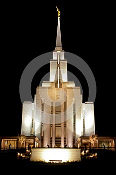 Oquirrh Mountain Temple at night