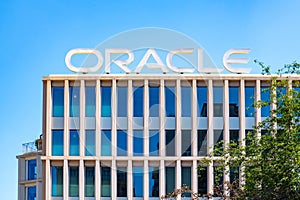 Oracle data center, modern smart architecture, technology hub, cloud computing services, einformation technology, urban innovation