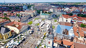Oradea city centre Union Square photo
