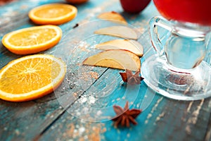 Orange, apple, cinnamon, anise, wine mulled wine