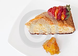 Orange Cake with Strawberry