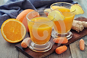 Orange and carrot juice with ginger