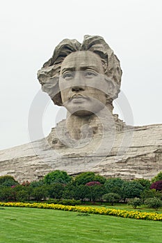 Orange Isle young Mao Zedong statue