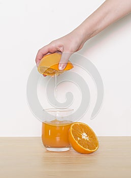 Orange juice effuse in the glass