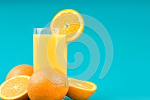 Orange juice with slice of orange