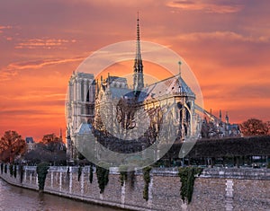 Orange Sky of Fire on Notre Dame de Paris