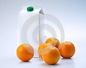 Oranges and packaging