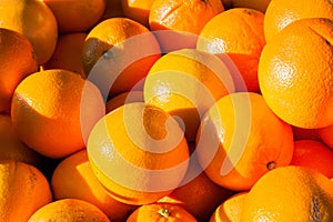 Oranges top to bottom up close