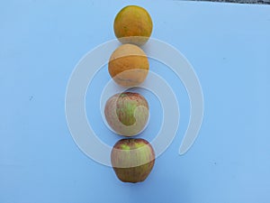 Oranimage and Apple image in White Background ,Orange image, Apple image,  Selective Focus ,fruits image