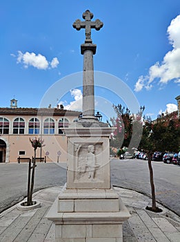 Oratino - Croce viaria a Piazza Giordano photo