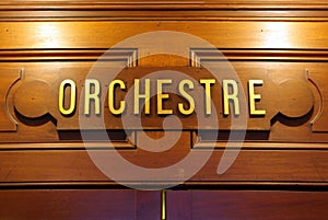 Orchestre signboard