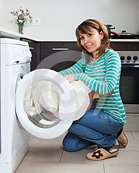 Ordinary housewife using washing machine