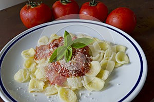 Orecchiette and tomatoes