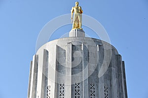 Oregon State Capitol in Salem