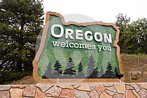 Oregon State Welcome Sign Interstate 5 Northbound Transportation