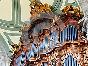 Organ of the metropolitan cathedral mexico city III
