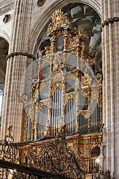 Organ in the New Cathedral of Salamanca