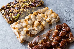 Organic Bars with Almonds, Nuts and Peanuts with Honey No Glucose.