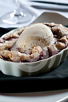 Organic blackberry cobbler