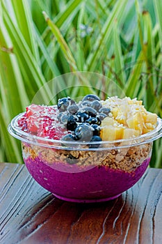 Organic bowls Pitaya bowls are a healthy Dragon Fruit