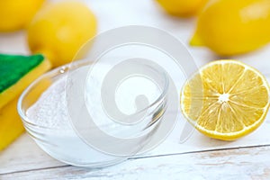Organic cleaners, baking soda and lemon