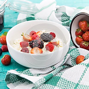 Organic cottage cheese with blackberry, strawberry and raspberry