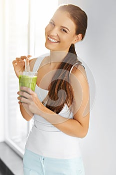 Organic Food. Healthy Eating Woman Drinking Detox Juice. Lifestyle. Diet