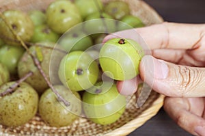 Organic Fresh Indian Gooseberries or Amla