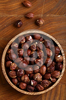 organic hazelnuts nuts