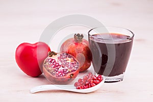 Organic Pomegranate juice with high anti-oxidant good for health