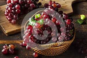 Organic Raw Red Grapes