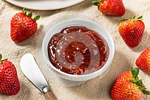 Organic Raw Red Strawberry Jam Jelly