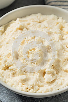 Organic Raw White Mascarpone Cheese