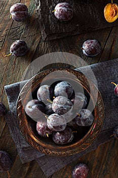 Organic Ripe Purple Prune Plums